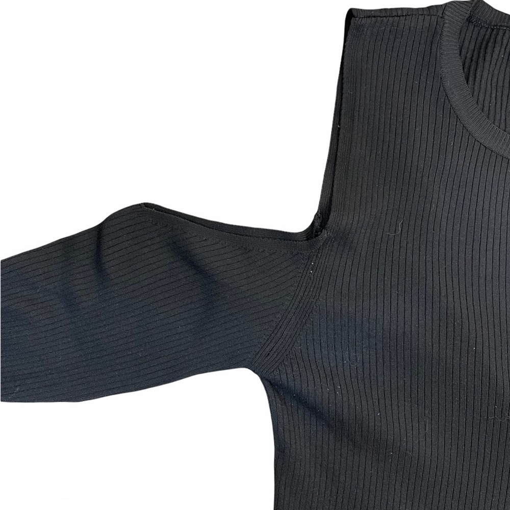 Zara Knit Ribbed Black Cold Shoulder Top - Picture 6 of 7